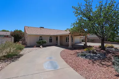 1740 Tamarisk Dr, Santa Clara, UT 84765 - Photo 2