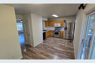 607 N 200 W, Heber City, UT 84032 - Photo 2