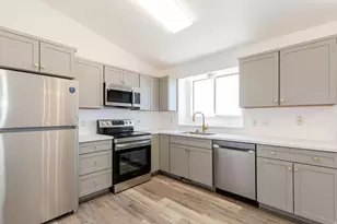 4227 W 5600 S, Roy, UT 84067 - Photo 8