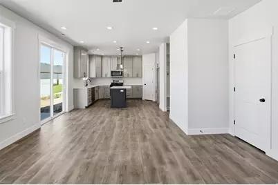 1386 S 240 W #40, Tremonton, UT 84337 - Photo 8
