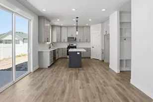 1386 S 240 W, Tremonton, UT 84337 - Photo 12