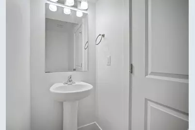 1635 E Indigo Loop, Layton, UT 84040 - Photo 14