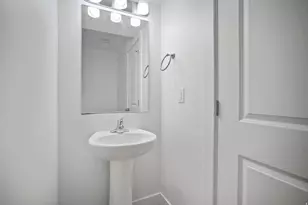 1635 E Indigo Loop, Layton, UT 84040 - Photo 14