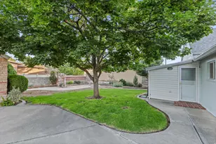 2180 E 2700 S, Salt Lake City, UT 84109 - Photo 24