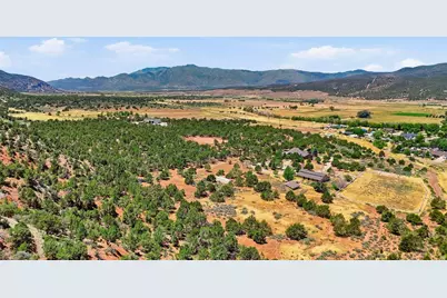 [Address not provided], Kanarraville, UT 84742 - Photo 4