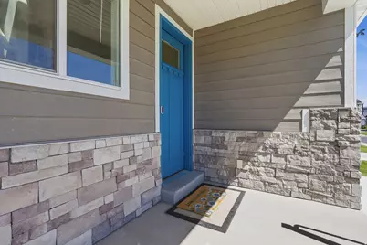 7077 N Spring Hill Ln, Eagle Mountain, UT 84005 - Photo 2