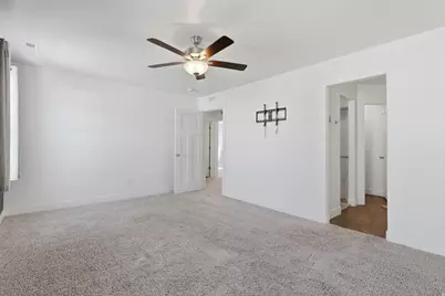 7077 N Spring Hill Ln, Eagle Mountain, UT 84005 - Photo 8