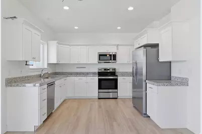 7077 N Spring Hill Ln, Eagle Mountain, UT 84005 - Photo 4