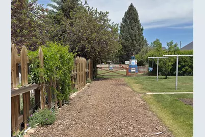 193 E 200 N, Kamas, UT 84036 - Photo 8