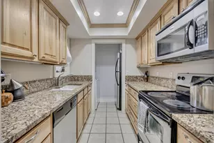 6859 S Countrywoods Circle, Midvale, UT 84047 - Photo 12