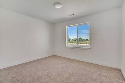1046 N Summit View Dr W #20, Harrisville, UT 84404 - Photo 12
