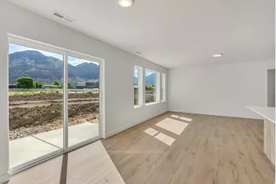 1046 N Summit View Dr W #20, Harrisville, UT 84404 - Photo 4