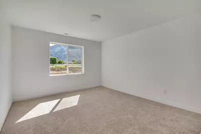 1046 N Summit View Dr W #20, Harrisville, UT 84404 - Photo 8