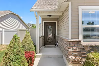 126 N Century Dr, Ogden, UT 84404 - Photo 2