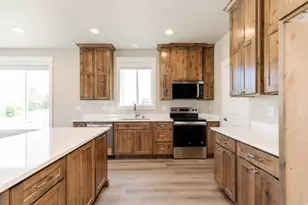 518 N 510 E, Smithfield, UT 84335 - Photo 8