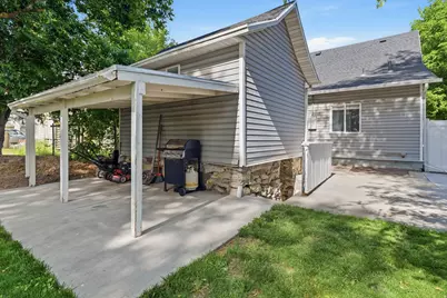 375 S 100 E, Logan, UT 84321 - Photo 22