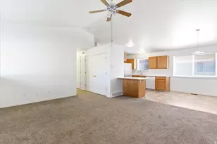 743 E 30th St S, Ogden, UT 84403 - Photo 8