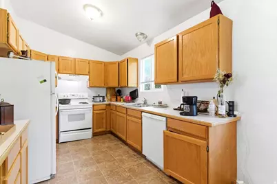 743 E 30th St S, Ogden, UT 84403 - Photo 28