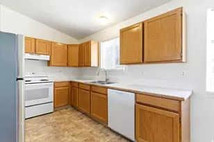 743 E 30th St S, Ogden, UT 84403 - Photo 12