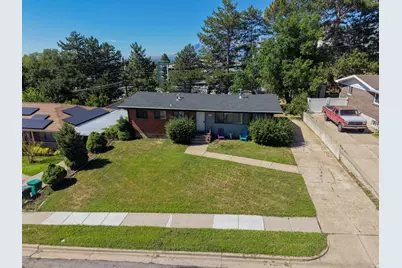 1070 40th St, Ogden, UT 84403 - Photo 4