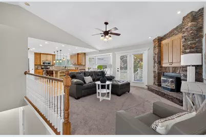 333 E Rosewood Park Ln, Draper, UT 84020 - Photo 10