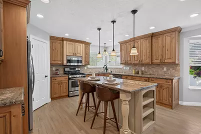 333 E Rosewood Park Ln, Draper, UT 84020 - Photo 16