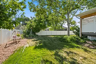 333 E Rosewood Park Ln, Draper, UT 84020 - Photo 48