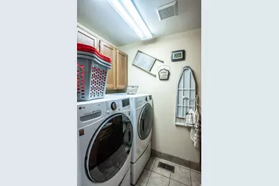 365 E 290 N, Orem, UT 84057 - Photo 28