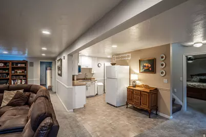 365 E 290 N, Orem, UT 84057 - Photo 30