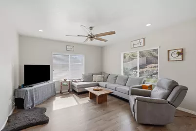 7139 W Hawk View Way S, West Valley, UT 84081 - Photo 4