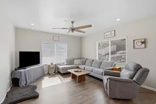 7139 W Hawk View Way S, West Valley, UT 84081 - Photo 4