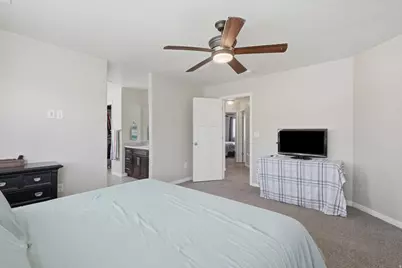 7139 W Hawk View Way S, West Valley, UT 84081 - Photo 22