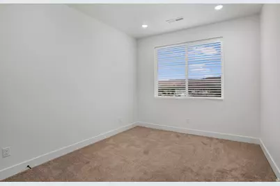 1947 W 250 N, Hurricane, UT 84737 - Photo 14
