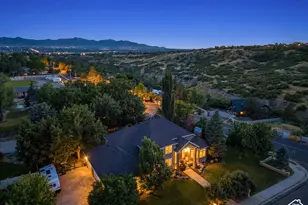 10664 S Trailridge Circle, Sandy, UT 84092 - Photo 100