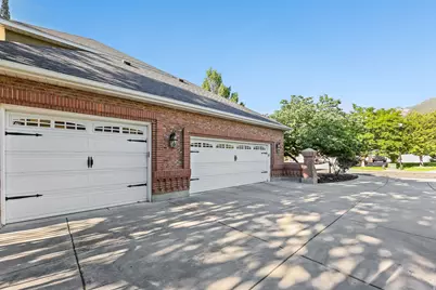 10664 S Trailridge Cir, Sandy, UT 84092 - Photo 72