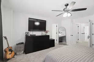 1064 W 2050 S, Syracuse, UT 84075 - Photo 12