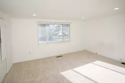 486 15th St, Ogden, UT 84404 - Photo 14