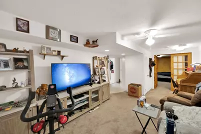4785 S Desert Dusk Rd W, Taylorsville, UT 84129 - Photo 14