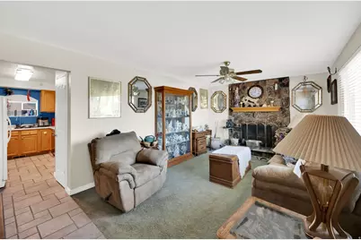 4785 S Desert Dusk Rd W, Taylorsville, UT 84129 - Photo 2