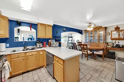 4785 S Desert Dusk Rd W, Taylorsville, UT 84129 - Photo 4