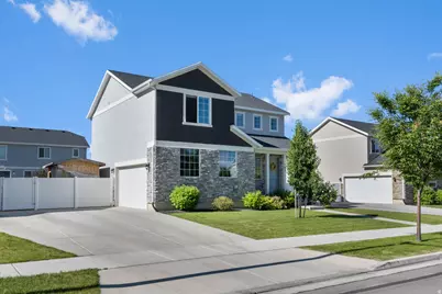 703 W 950 S, Springville, UT 84663 - Photo 2