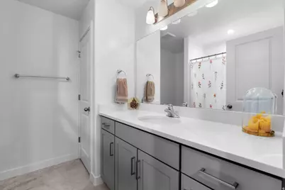 703 W 950 S, Springville, UT 84663 - Photo 20