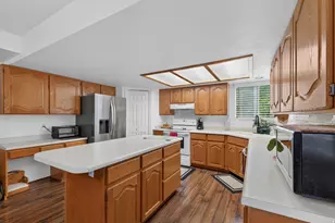 866 N 325 W, Kaysville, UT 84037 - Photo 12