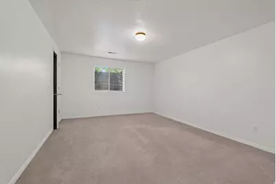 866 N 325 W, Kaysville, UT 84037 - Photo 24
