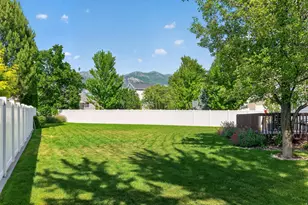 866 N 325 W, Kaysville, UT 84037 - Photo 32