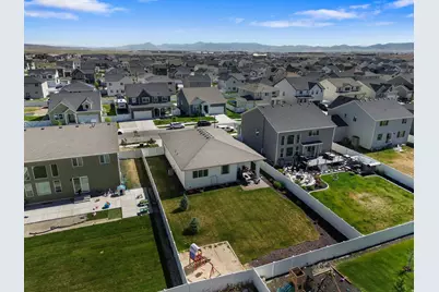 1851 E Chukar Dr N #B167, Eagle Mountain, UT 84005 - Photo 44