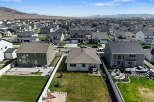 1851 E Chukar Dr N, Eagle Mountain, UT 84005 - Photo 46