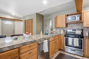 655 Mohawk Ave, Pleasant Grove, UT 84062 - Photo 36