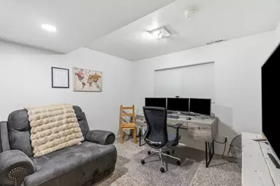 5586 W 10130 N, Highland, UT 84003 - Photo 30