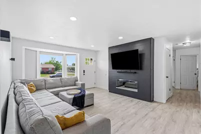 5586 W 10130 N, Highland, UT 84003 - Photo 6
